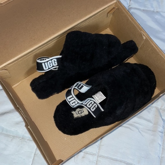 UGG Shoes - UGG Fluff Yeah Slide Sandal